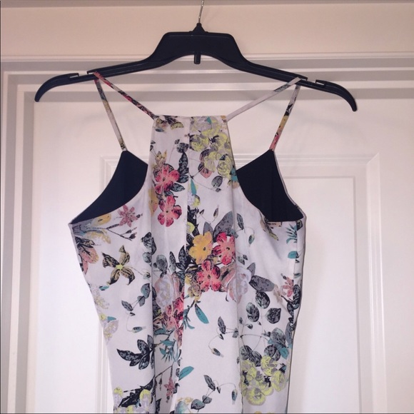 Reversible floral/black tank top - Picture 3 of 5